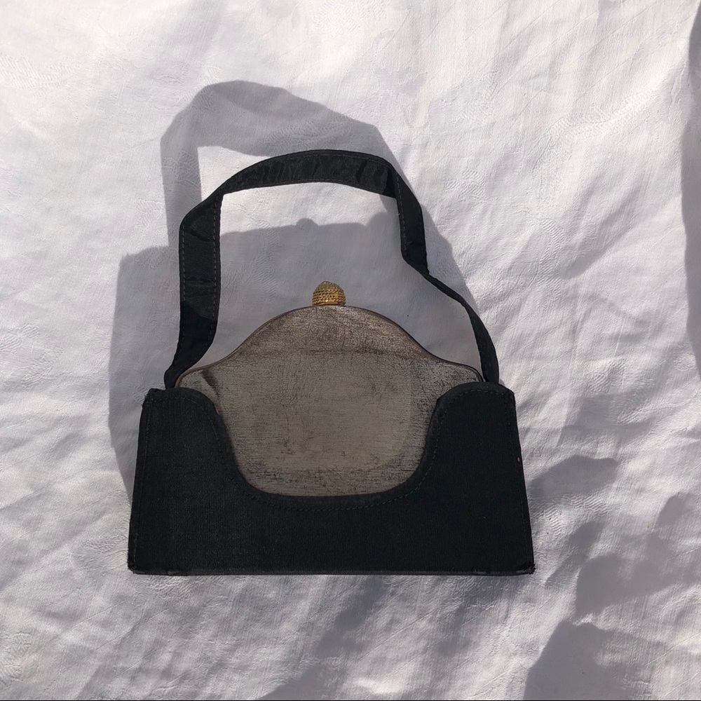 1930s Volupte Compact case gently used made USA
